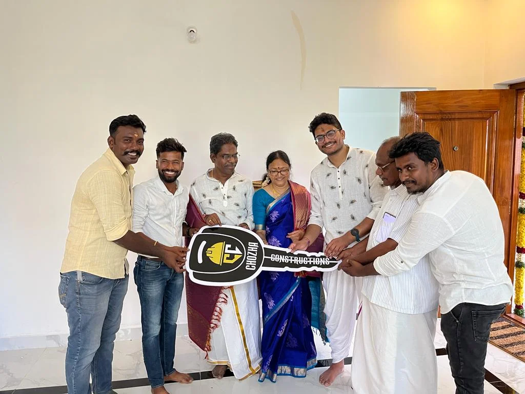 Housewarming-Key-handover